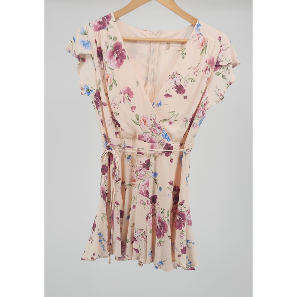 Altar'd State Peach Floral Wrap Romper Flutter Sleeve Ruffle Hem‎ Small